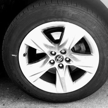 Auto Repair & Tires at 7361 Forsyth Blvd in Saint Louis, MO.